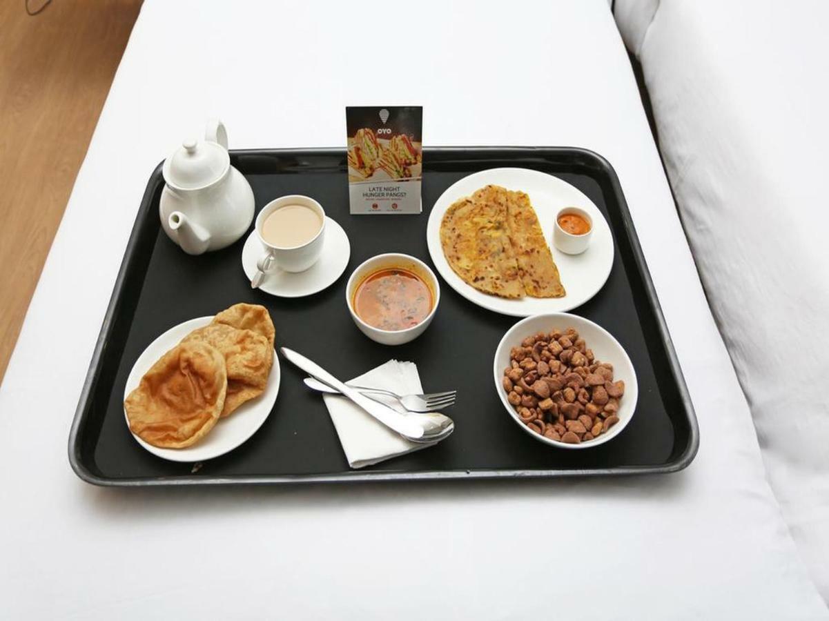 Oyo 29755 Hotel Jammu Airlines 외부 사진